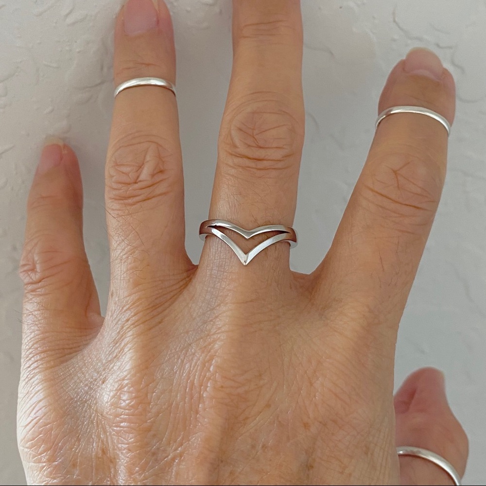 Sterling Silver Plain Double V Shape Ring - image 5
